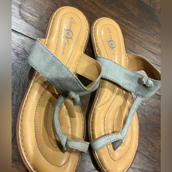 BORN sandals - Picture 3 of 5